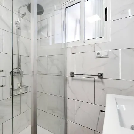 Atico Soleado Con Ubicacion Perfecta Апартаменты Торевьиа